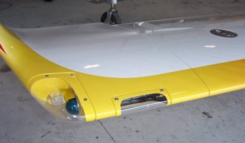 Lancair IVP with XeVision HID 50 W XV-19